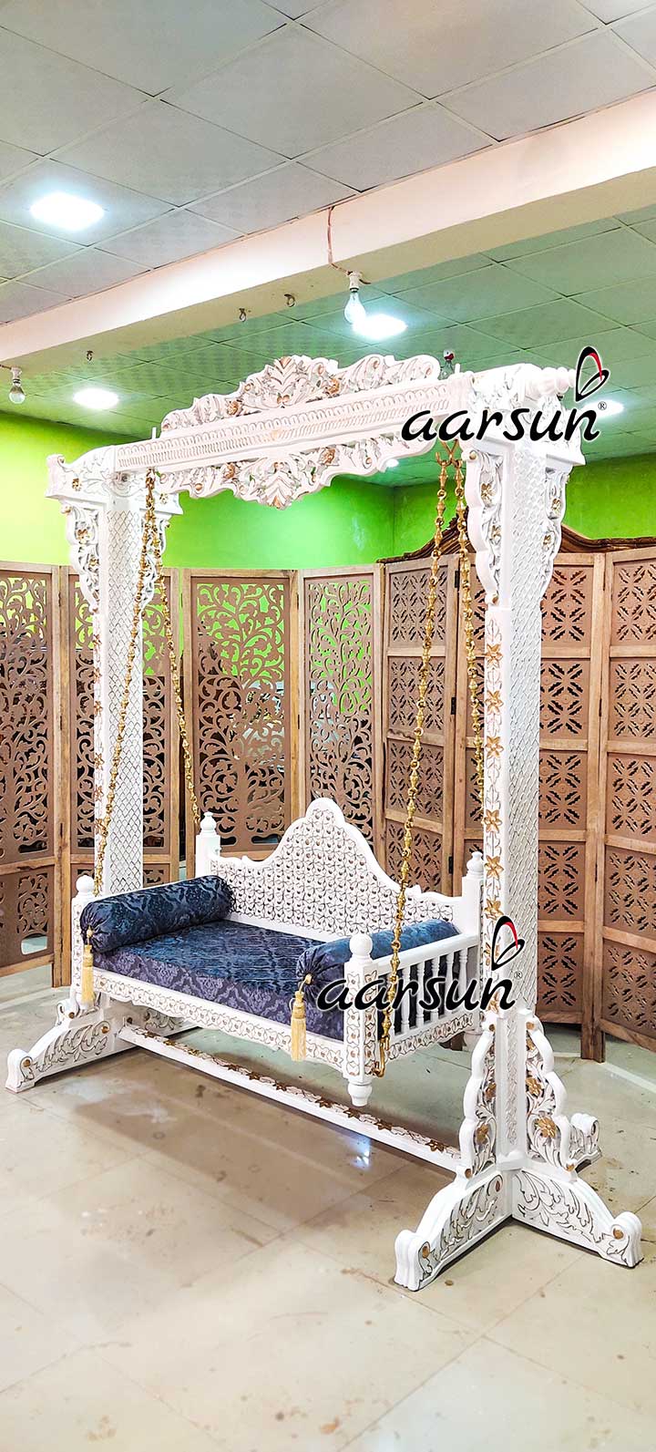 Royal Swing / Jhula White & Gold view 4